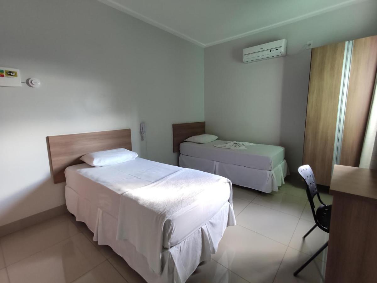 Catalão Cemarim Hotel מראה חיצוני תמונה